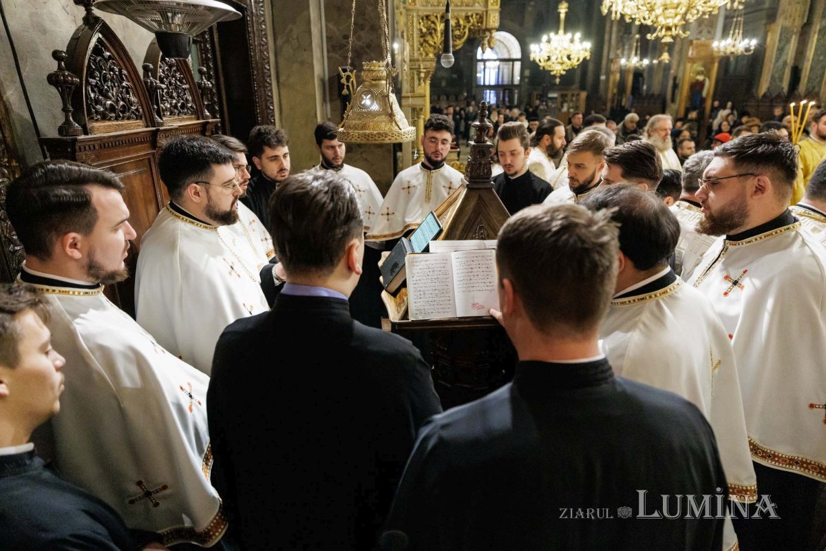 Sfântul Ierarh Iosif cel Milostiv, cinstit la Catedrala Mitropolitană din Iași 353736