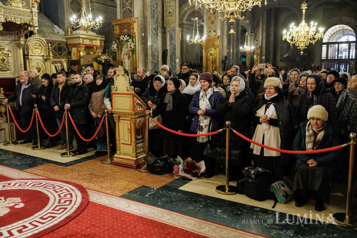 Sfântul Ierarh Iosif cel Milostiv, cinstit la Catedrala Mitropolitană din Iași 353738