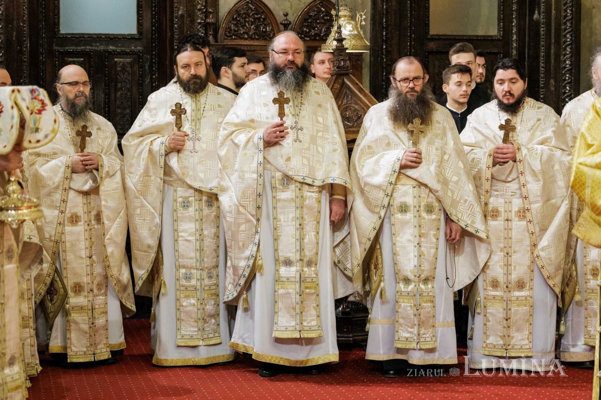 Sfântul Ierarh Iosif cel Milostiv, cinstit la Catedrala Mitropolitană din Iași 353749