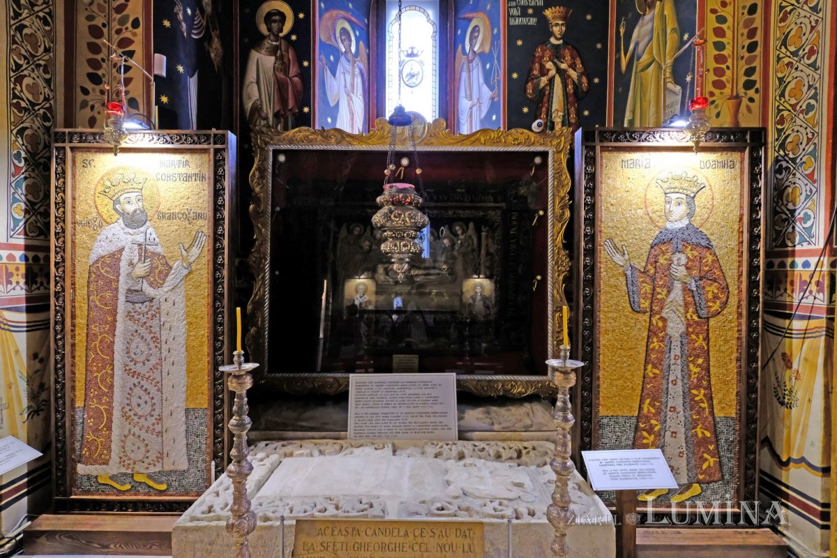 Moaștele Sfintei Doamne Maria Brâncoveanu și cele ale fiilor ei se află sub Biserica „Sfântul Gheorghe”-Nou 353903