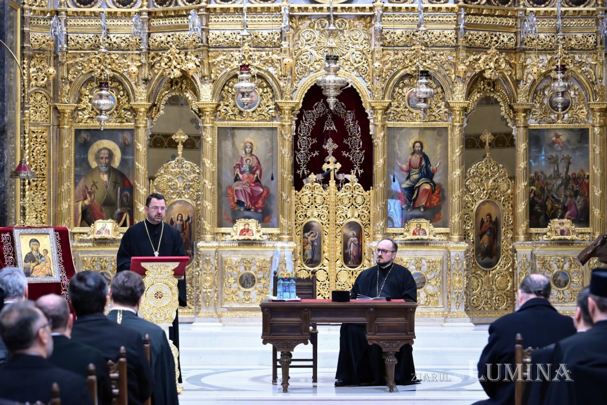 Provocări și perspective privind familia, discutate la un cerc pastoral 354029