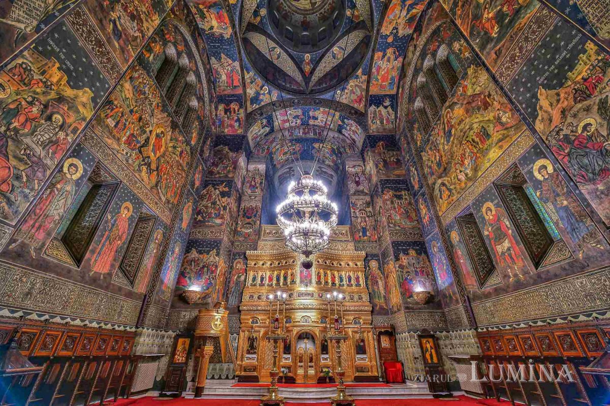 În căutarea sfințeniei 354072