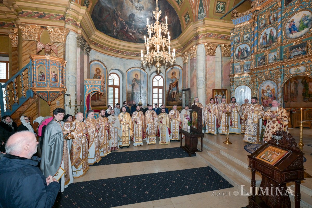 Învățământul teologic ortodox prăznuit în Capitală 354136