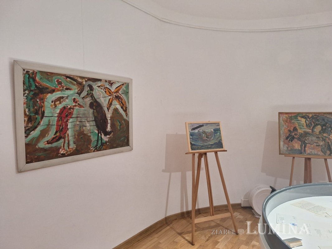 Picturile și desenele lui Marin Sorescu, într-o expoziție  354354