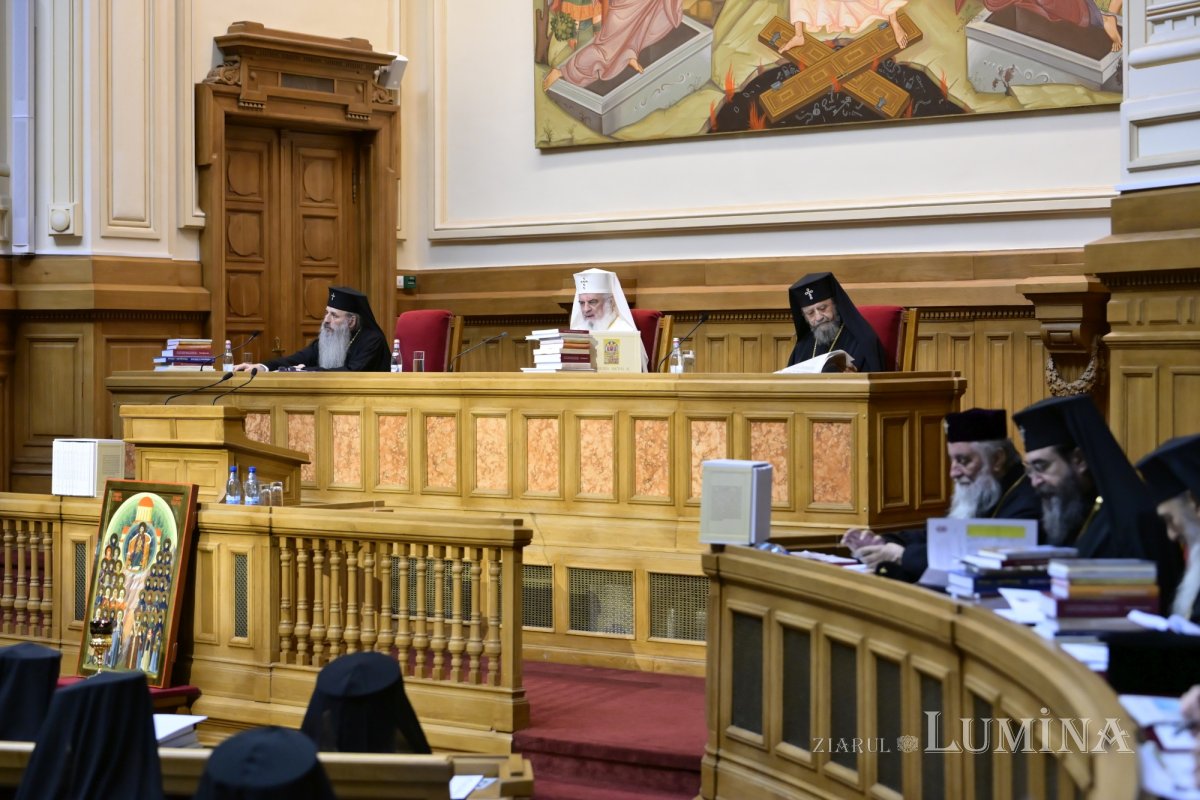 Noi hotărâri ale Sfântului Sinod al Bisericii Ortodoxe Române 354888