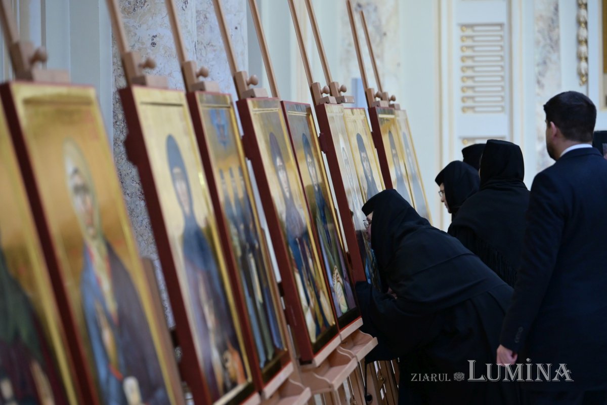 Proclamarea canonizării celor 16 femei românce cu viață sfântă la București 354755