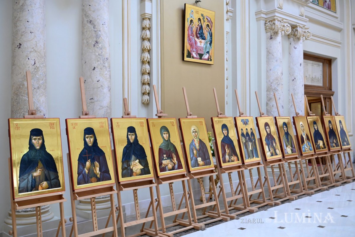 Proclamarea canonizării celor 16 femei românce cu viață sfântă la București 354756