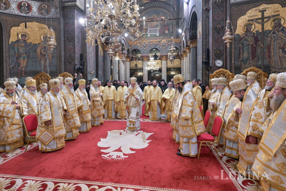 Proclamarea canonizării celor 16 femei românce cu viață sfântă la București 354809