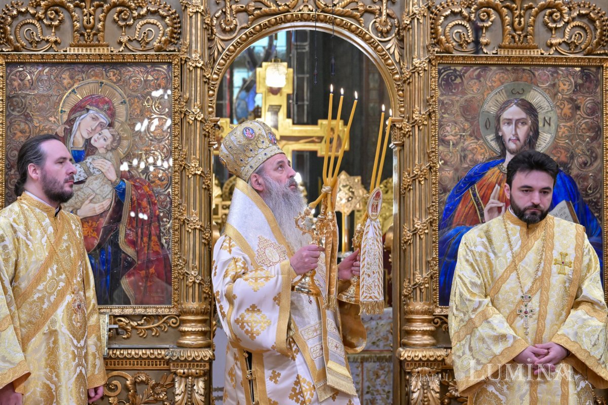 Proclamarea canonizării celor 16 femei românce cu viață sfântă la București 354814