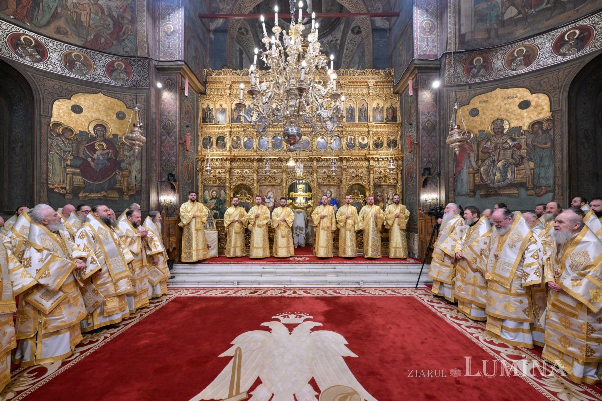 Proclamarea canonizării celor 16 femei românce cu viață sfântă la București 354824