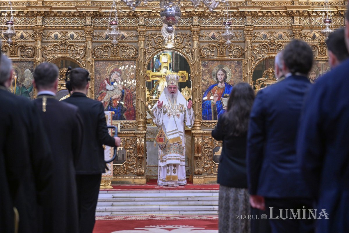 Proclamarea canonizării celor 16 femei românce cu viață sfântă la București 354826