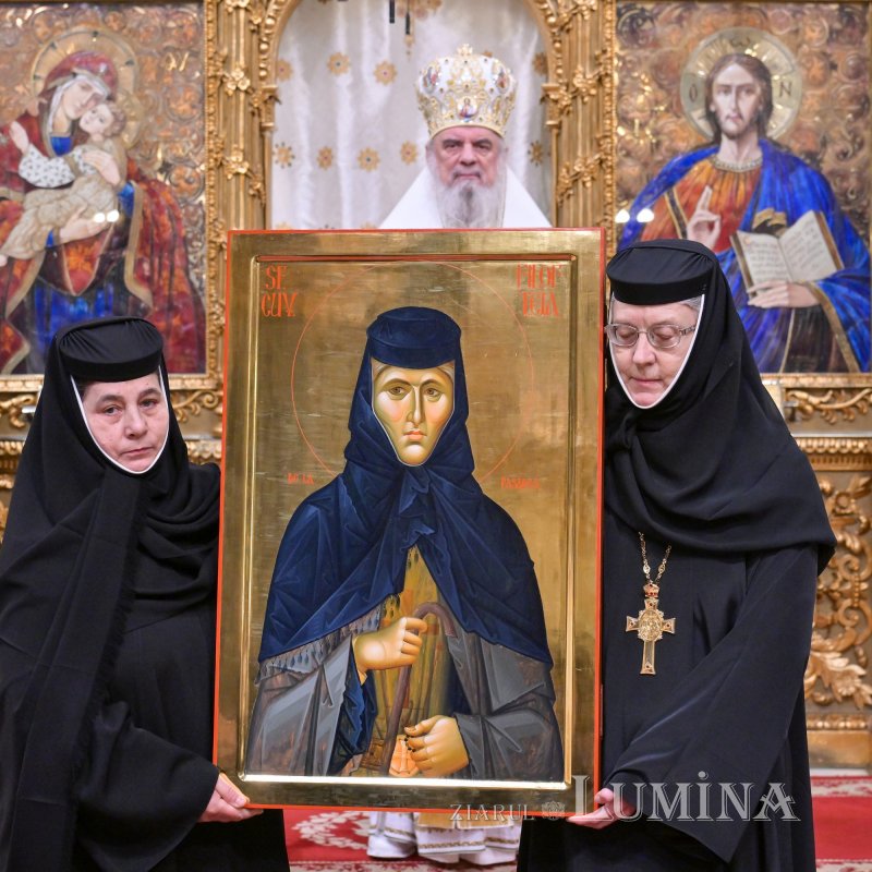 Proclamarea canonizării celor 16 femei românce cu viață sfântă la București 354838