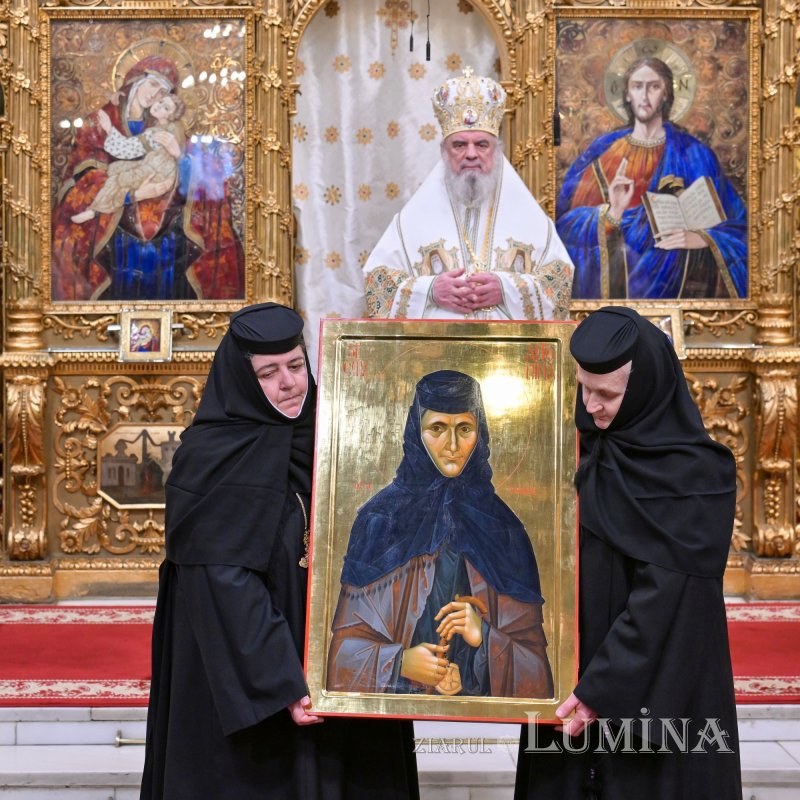 Proclamarea canonizării celor 16 femei românce cu viață sfântă la București 354849