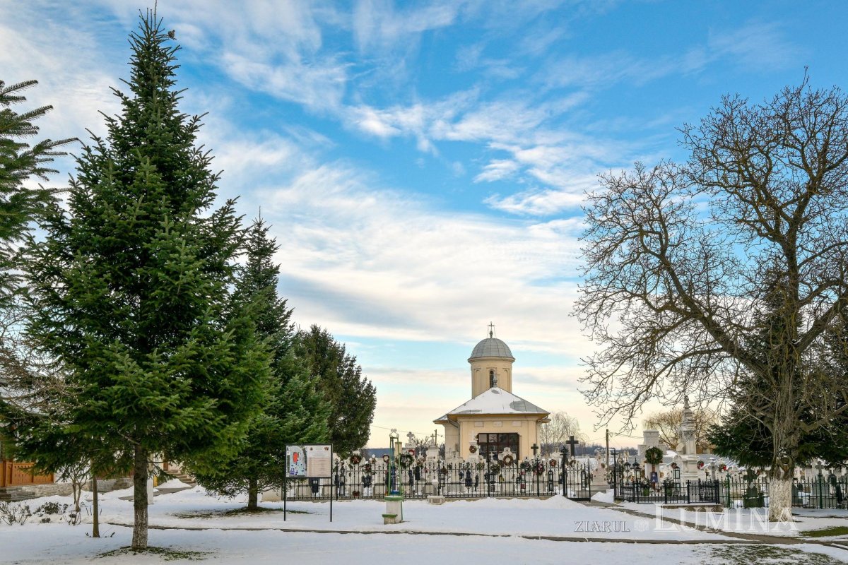 Sclipirile Luminii: Mănăstirea Pasărea din județul Ilfov 354691