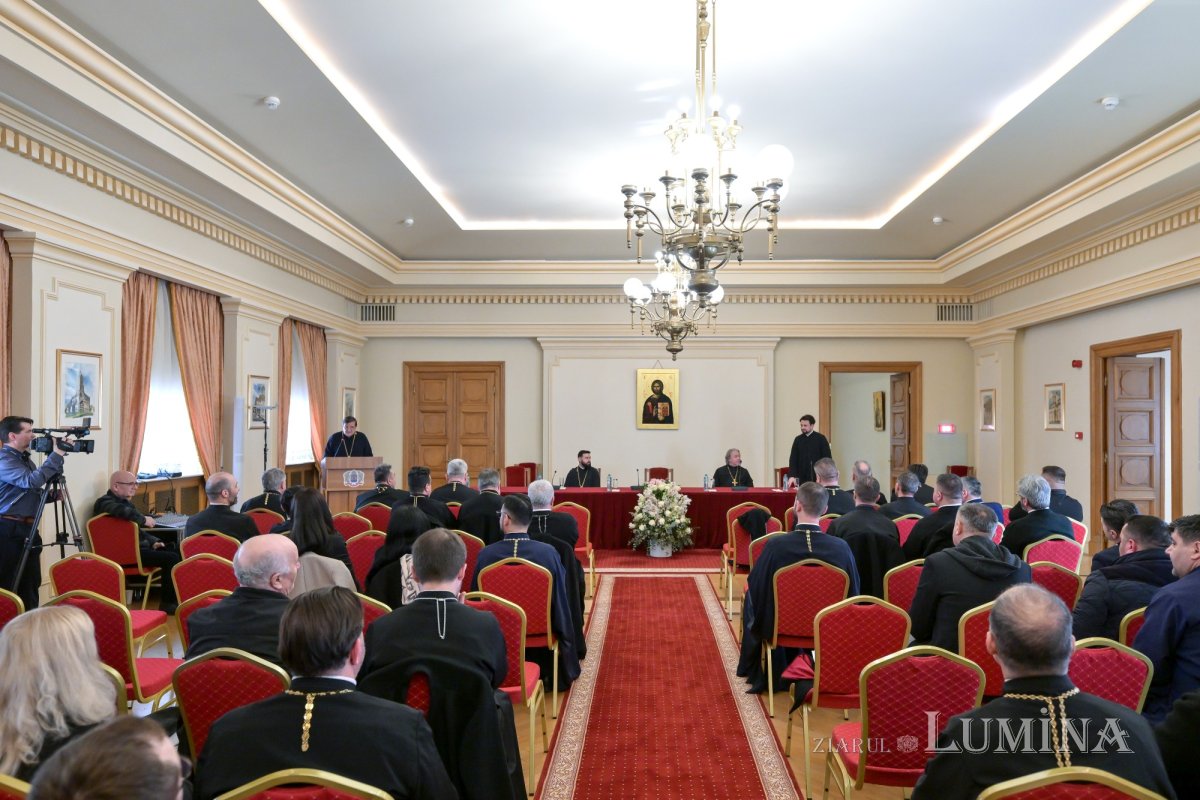 Adunarea Generală a Casei de Ajutor Reciproc a Arhiepiscopiei Bucureștilor 355242