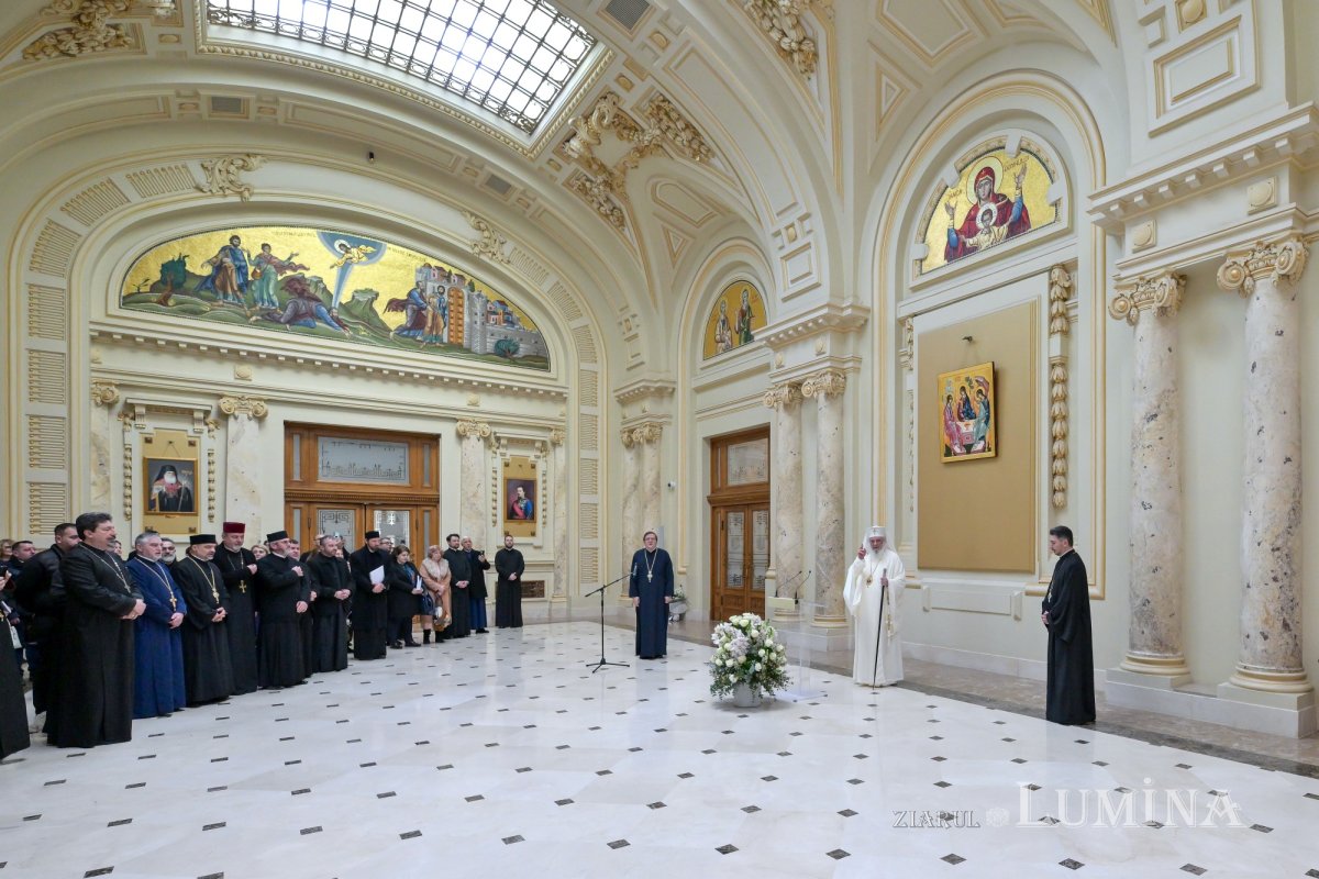 Adunarea Generală a Casei de Ajutor Reciproc a Arhiepiscopiei Bucureștilor 355246