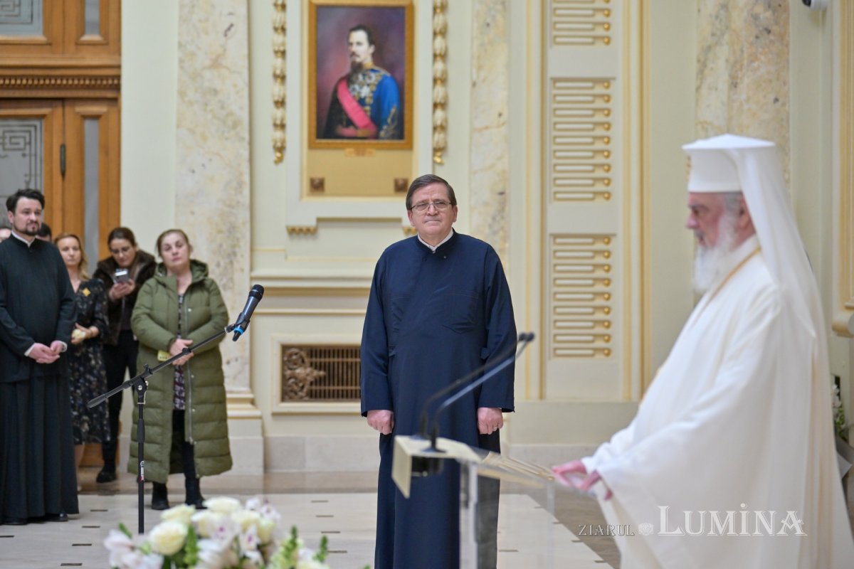 Adunarea Generală a Casei de Ajutor Reciproc a Arhiepiscopiei Bucureștilor 355254