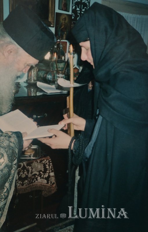 Binecuvântarea de a fi sora unei sfinte 355154