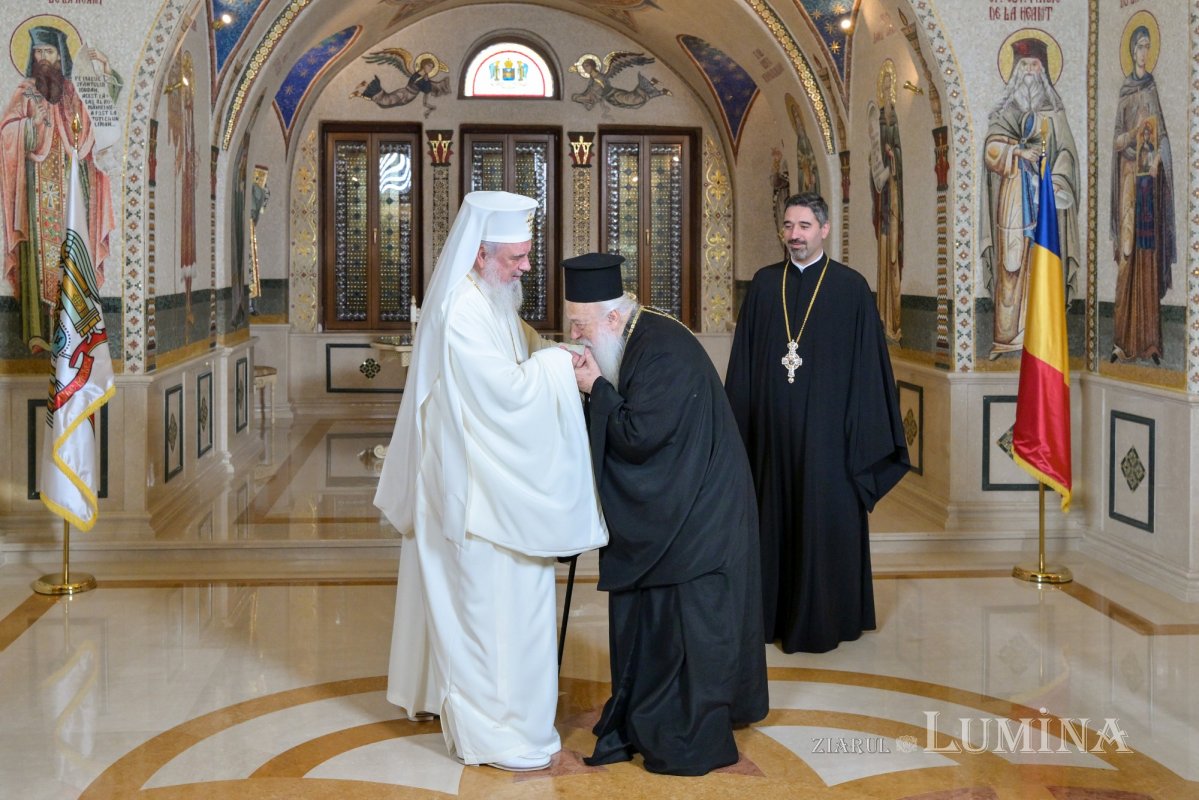 Delegație din Grecia în vizită la Patriarhia Română 355303
