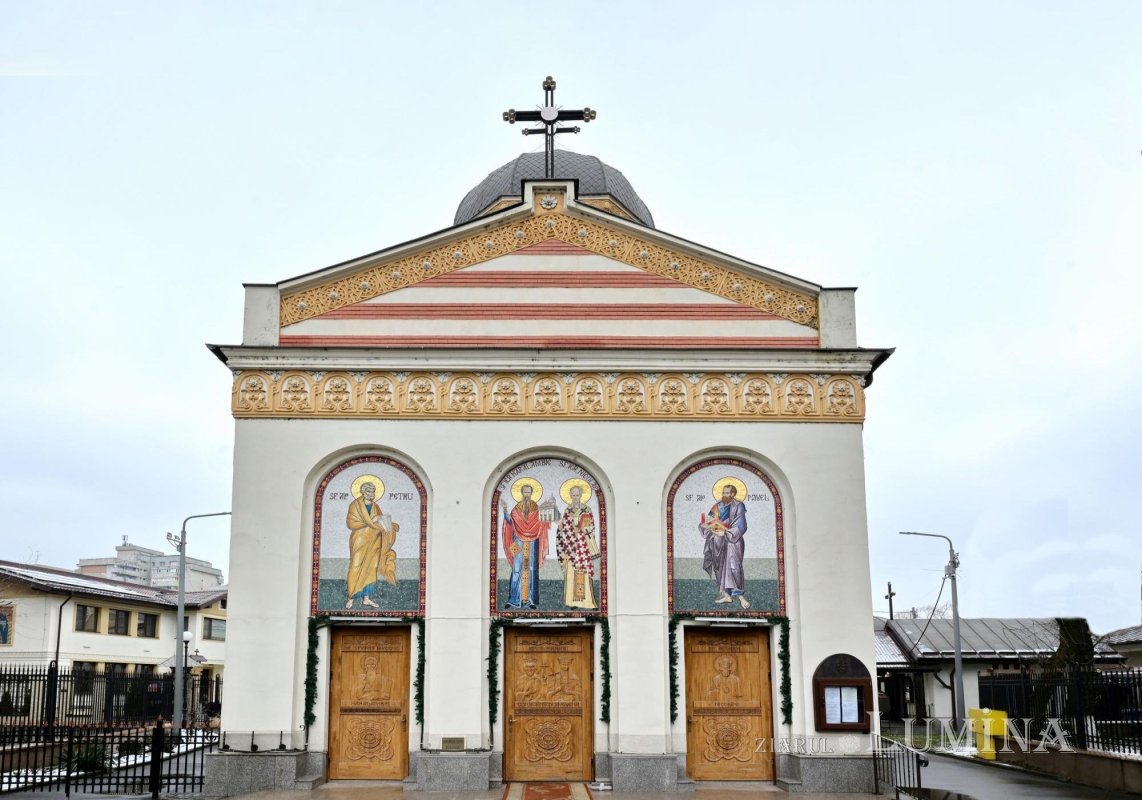 Sclipirile Luminii: Parohia Iancu Nou-Bălăneanu din Bucureşti 355261