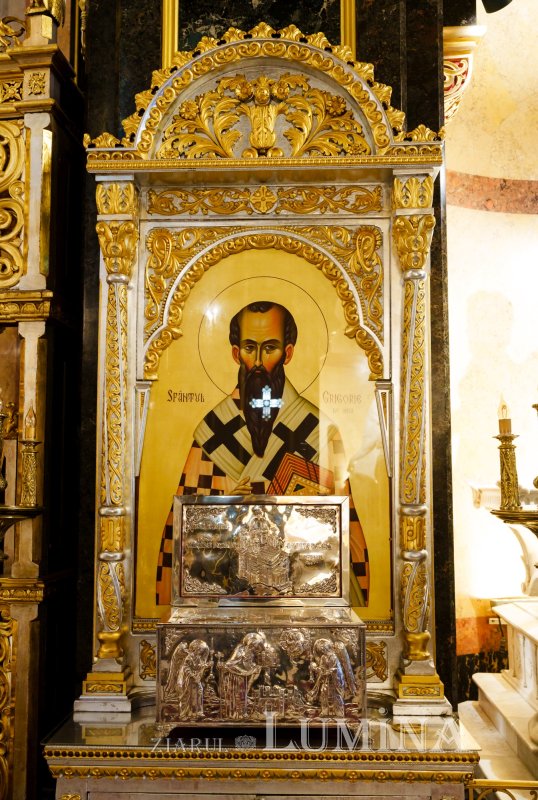 „Dumnezeu este îndelung răbdător şi milostiv, dar este şi drept” 355363