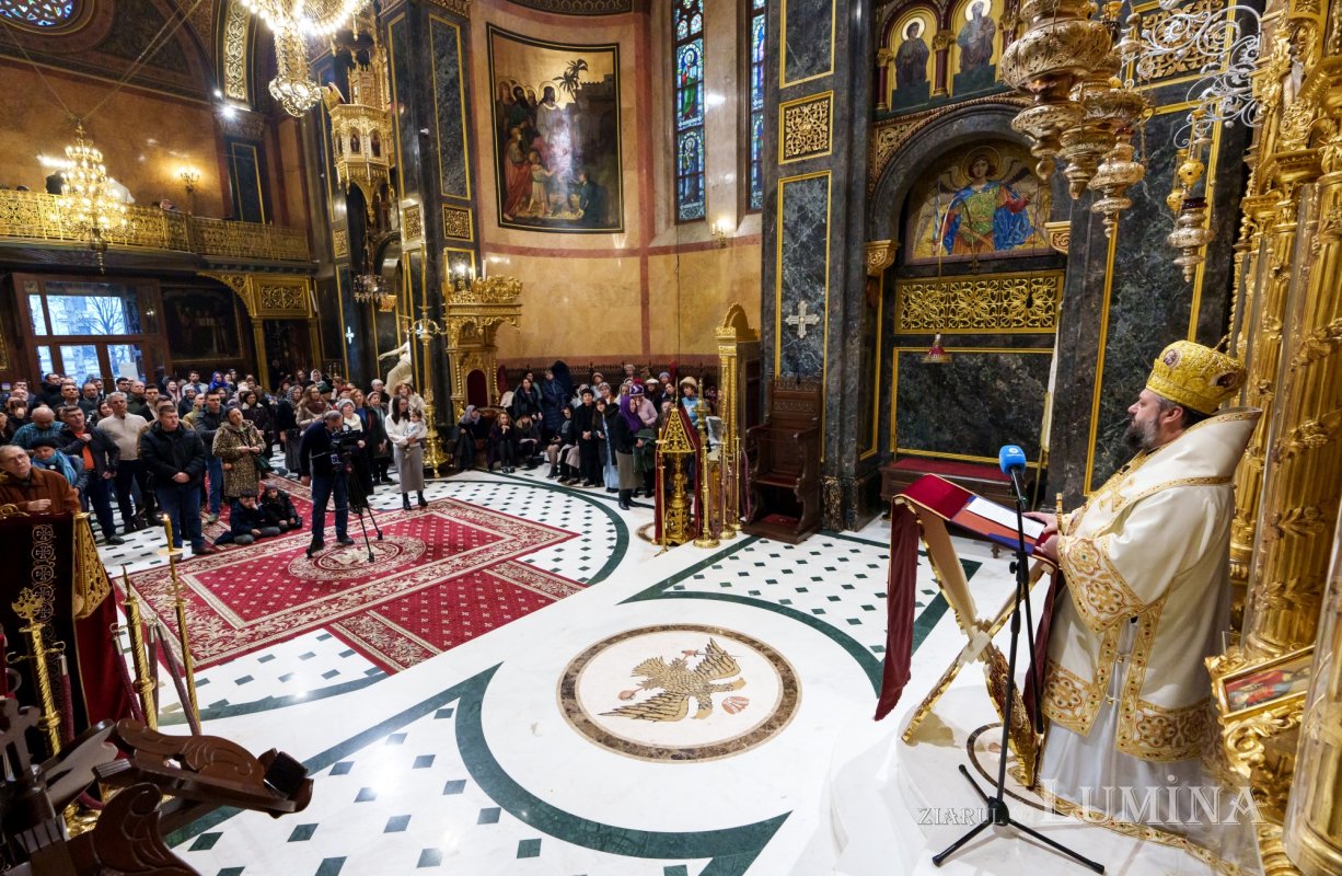 „Dumnezeu este îndelung răbdător şi milostiv, dar este şi drept” 355375