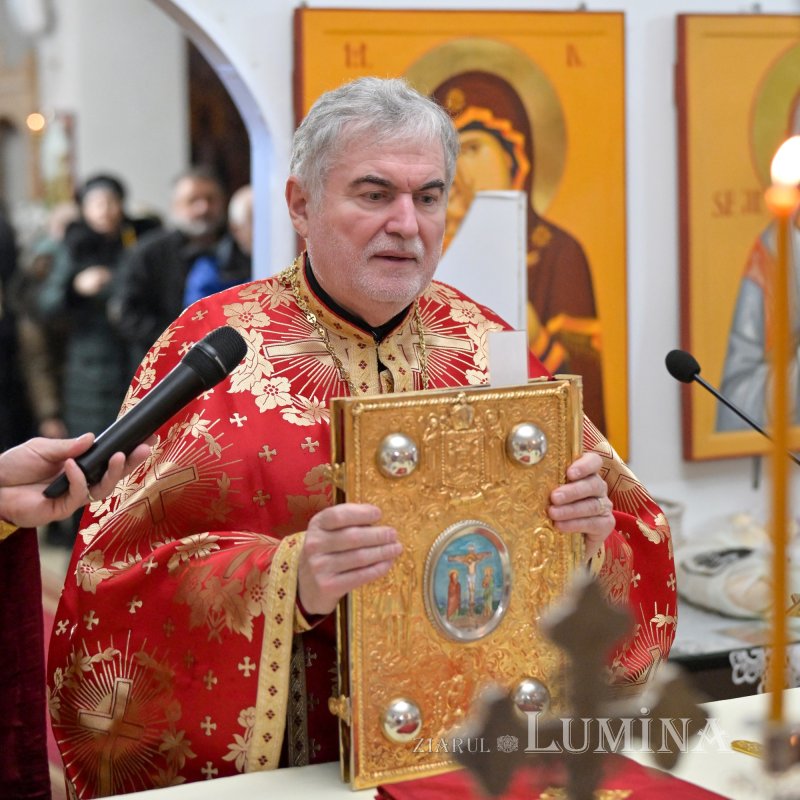 Hram și sfințire de raclă la Parohia Bărbătescu Vechi din București 355543