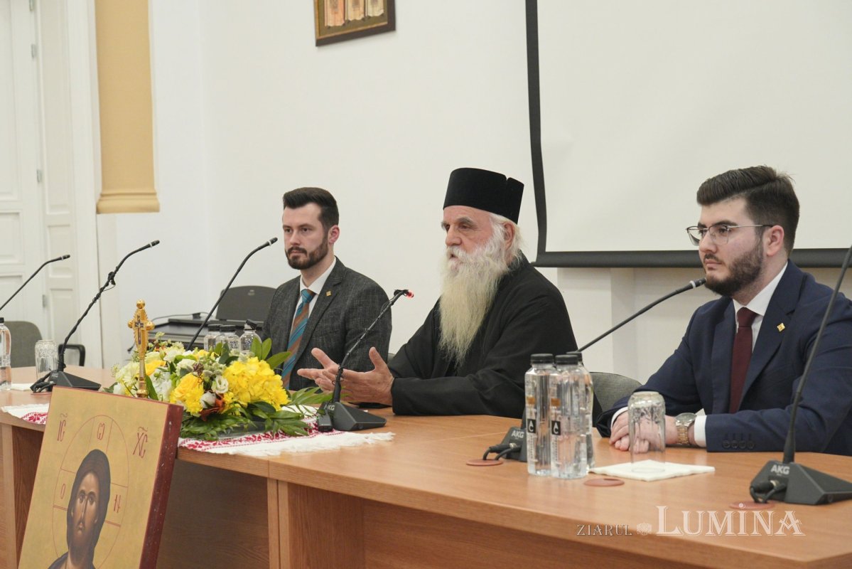 Părintele Damaschin de la Mănăstirea Grigoriu a conferențiat în Capitală 355780