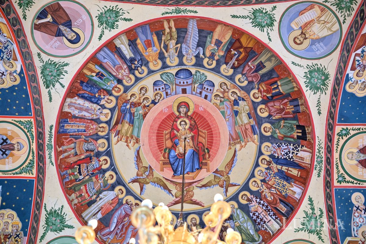 Sclipirile Luminii: Biserica, casa lui Dumnezeu 355722