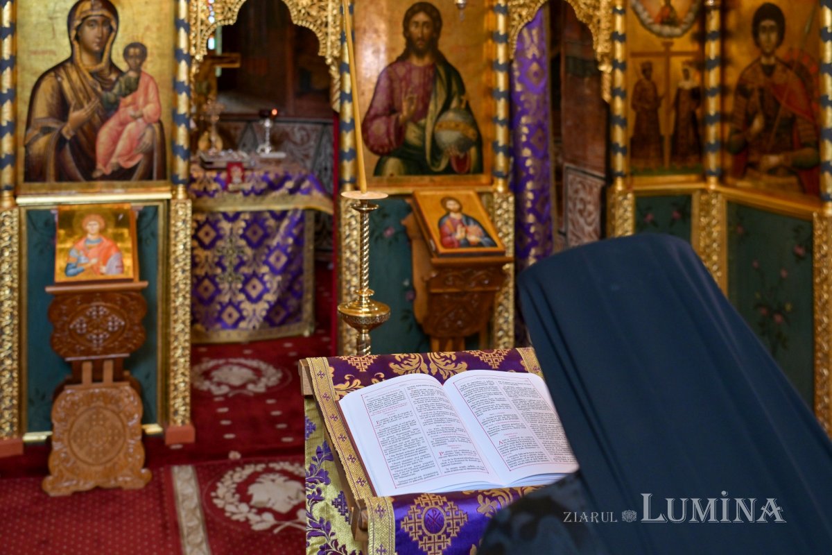 Postul, exercițiu de înfrânare și de libertate 355928