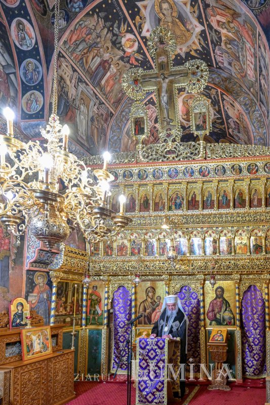 Postul, exercițiu de înfrânare și de libertate 356022