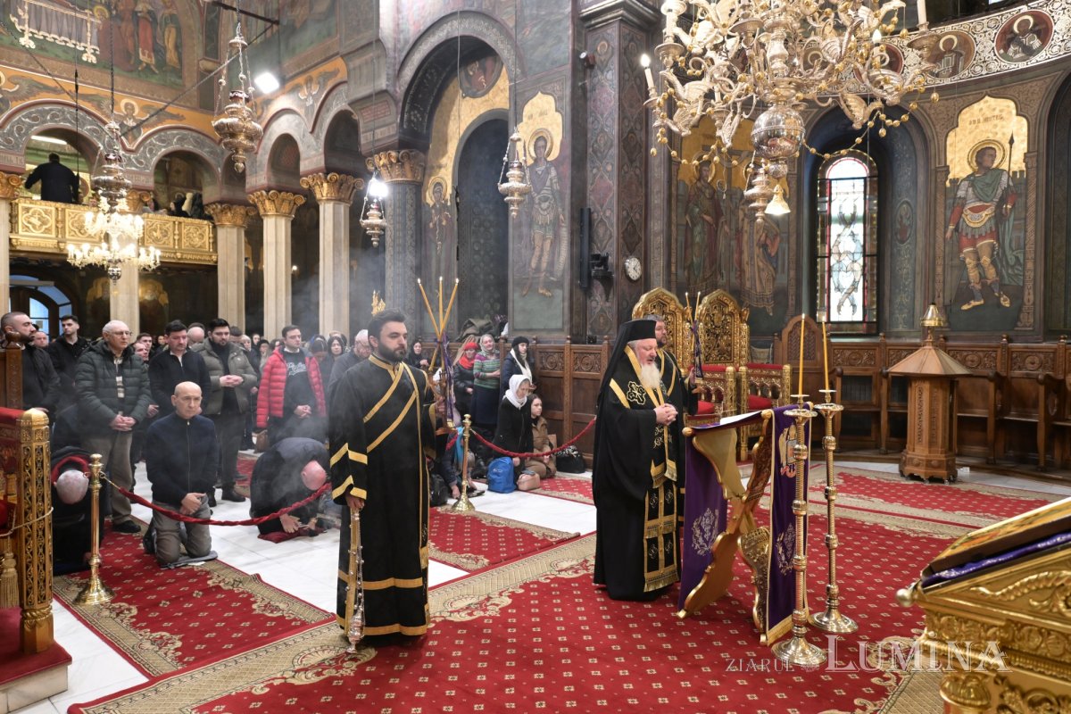 Prima parte a Canonului cel Mare la Catedrala Patriarhală 355960