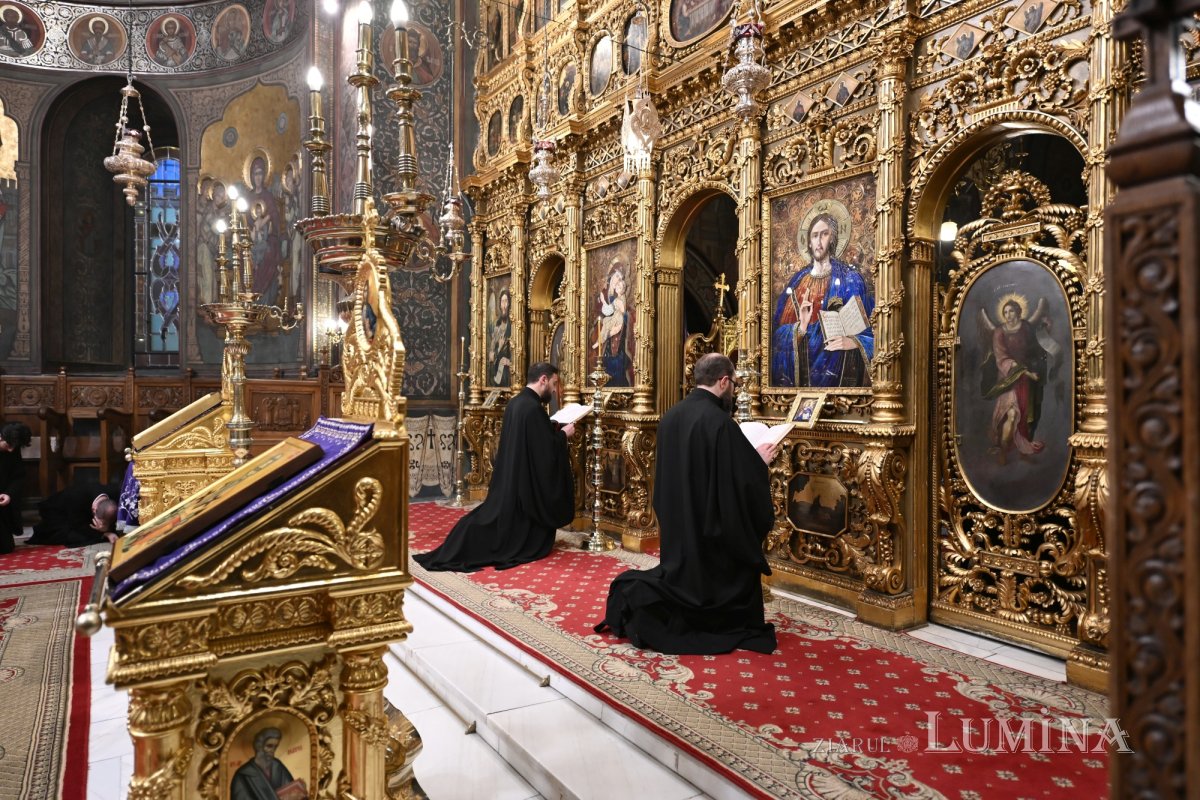 Prima parte a Canonului cel Mare la Catedrala Patriarhală 355966