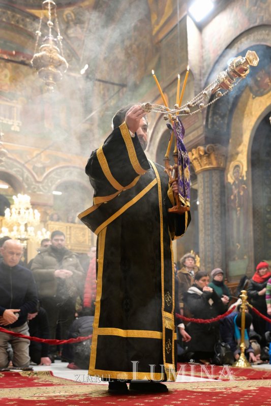 Sclipirile Luminii: Începutul Postului Mare 356270