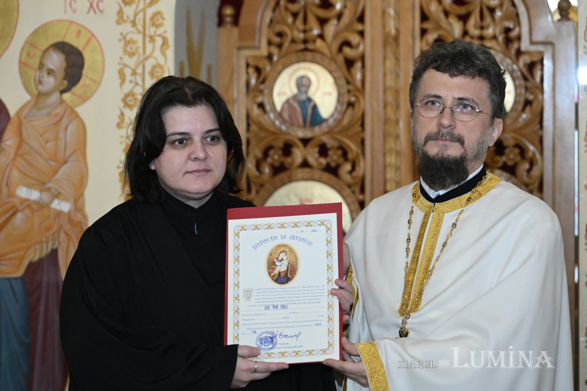 Sfințirea unei noi racle la un spital din Capitală 356364