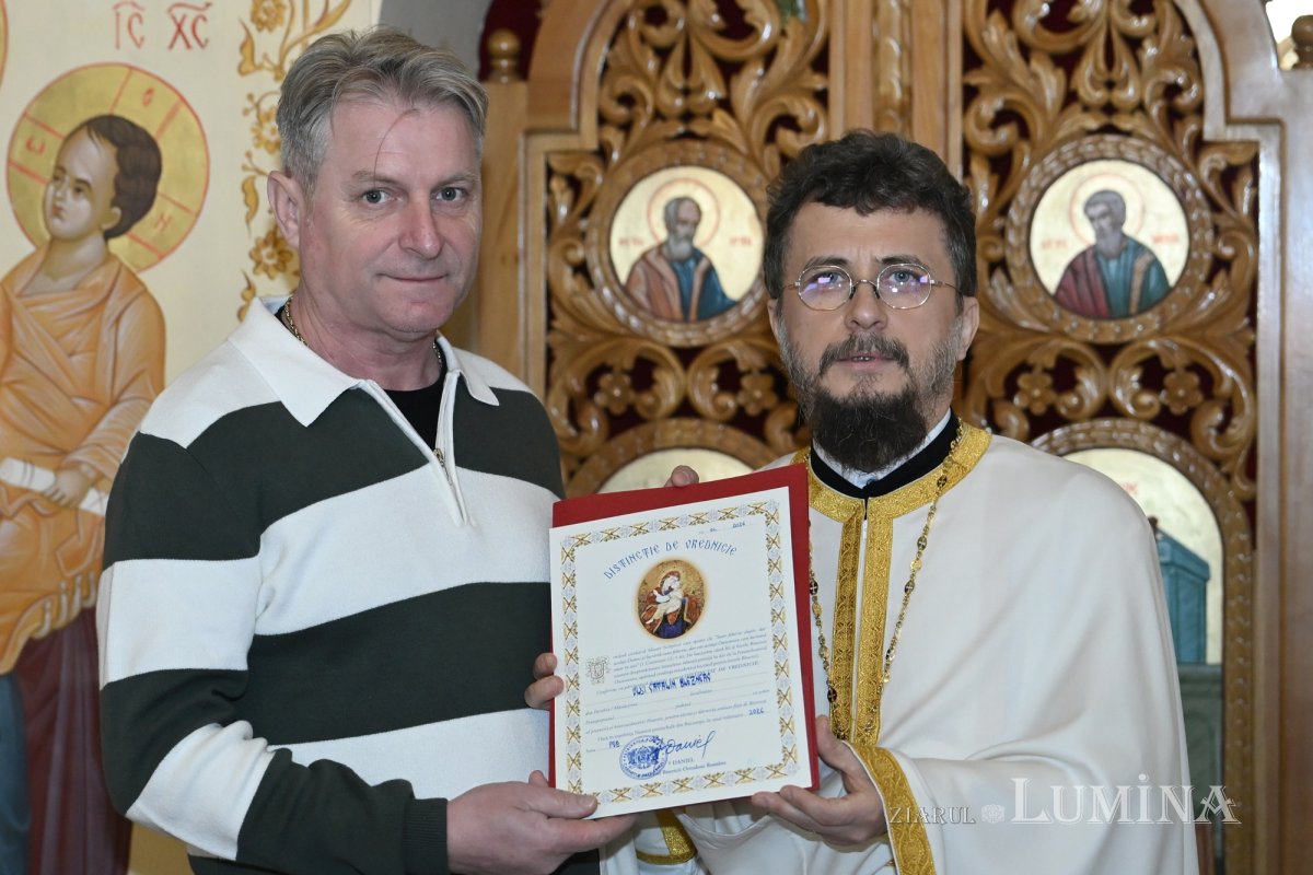 Sfințirea unei noi racle la un spital din Capitală 356365