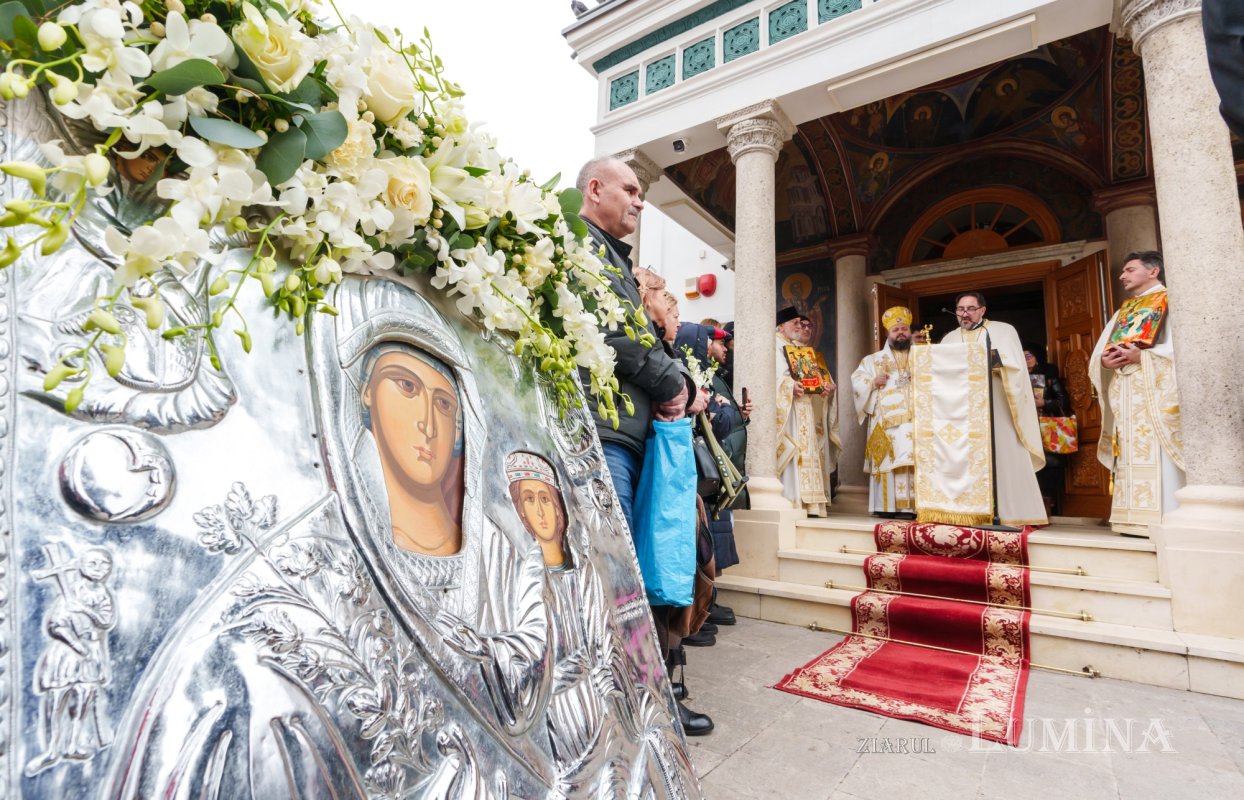 Bucurie duhovnicească la Biserica Icoanei din București 356460