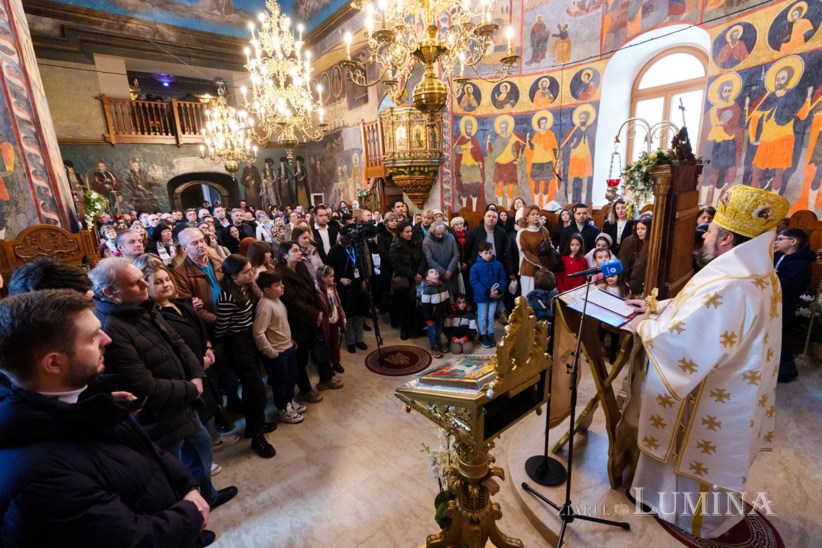 Ziua de cinstire a icoanelor prăznuită la Biserica Icoanei 356452