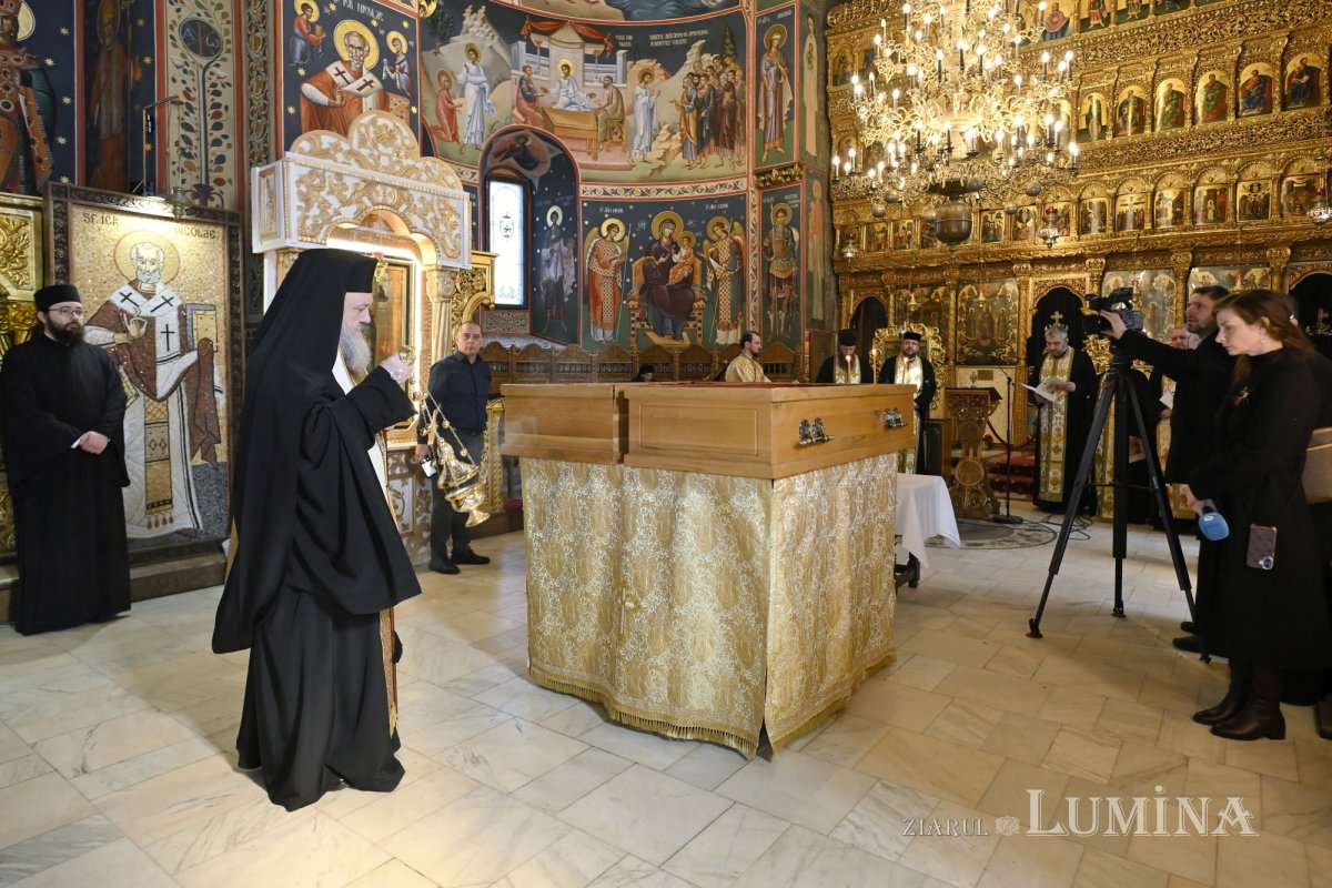 Sfinți Brâncoveni deshumați la Biserica „Sfântul Gheorghe”-Nou 356730