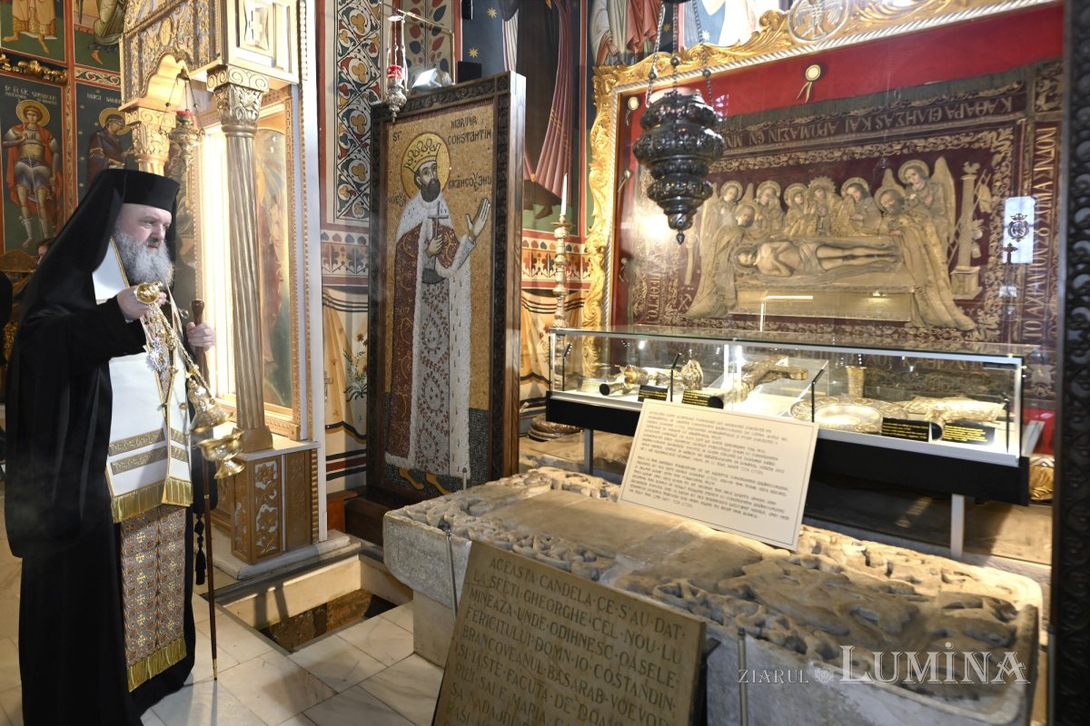 Sfinți Brâncoveni deshumați la Biserica „Sfântul Gheorghe”-Nou 356732