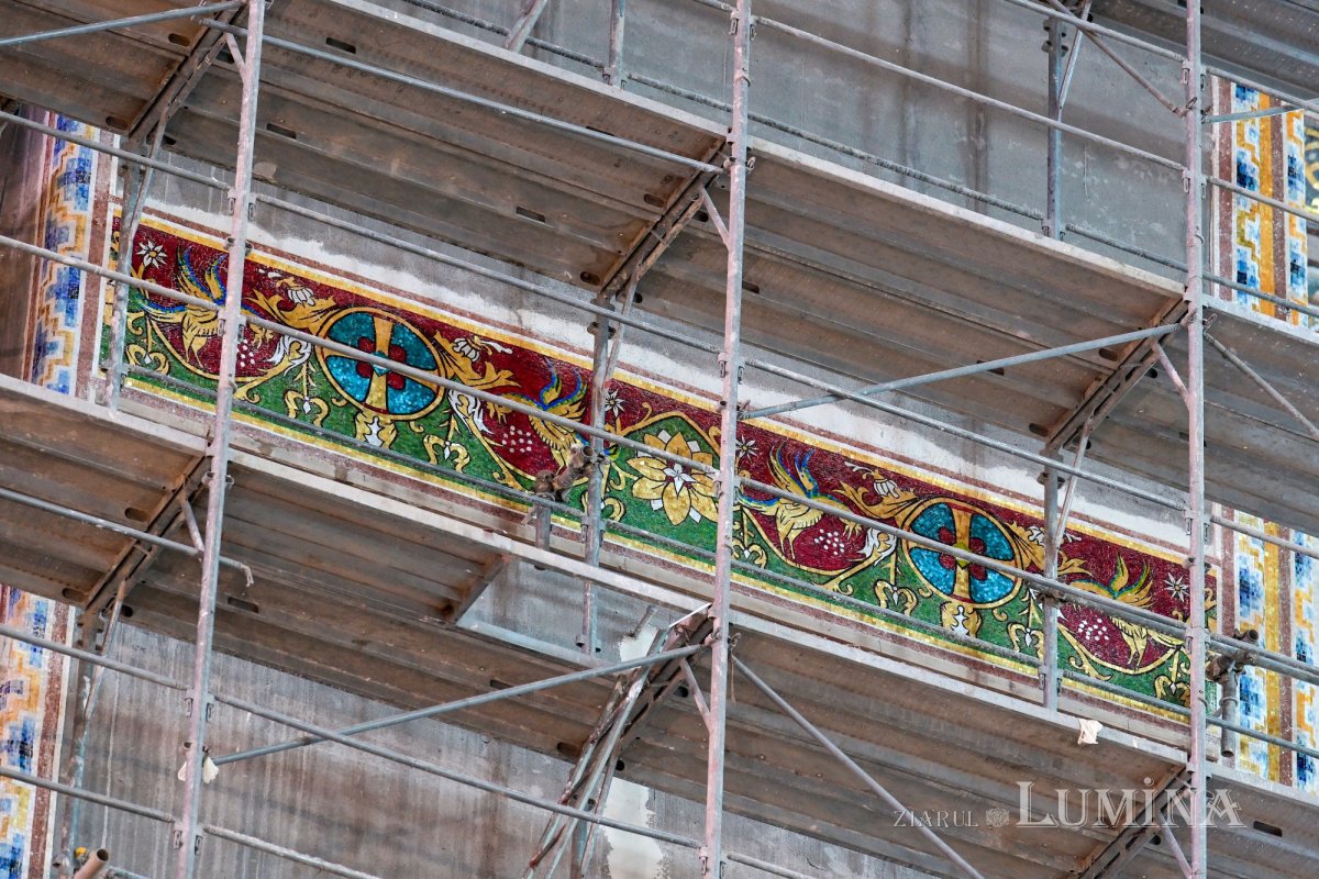 Pictura Catedralei Naționale, o capodoperă încă în lucru 356897