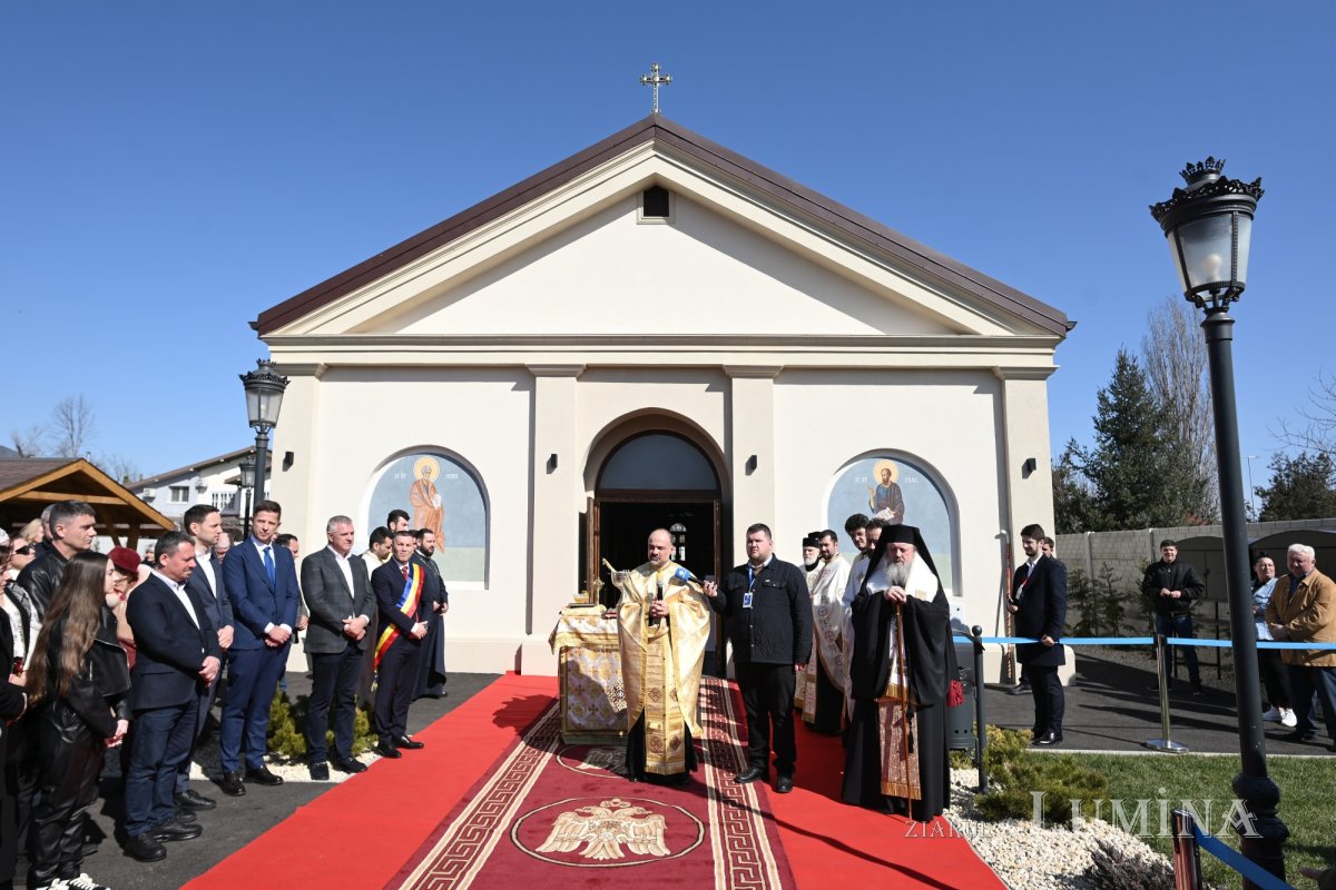 Sfințirea Capelei „Sfinții Apostoli Petru și Pavel” în Mogoșoaia 356949