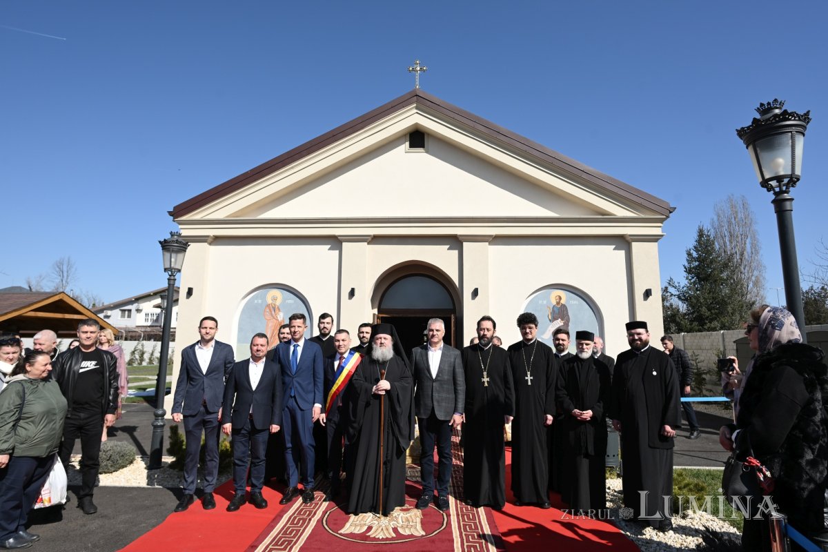 Sfințirea Capelei „Sfinții Apostoli Petru și Pavel” în Mogoșoaia 356950