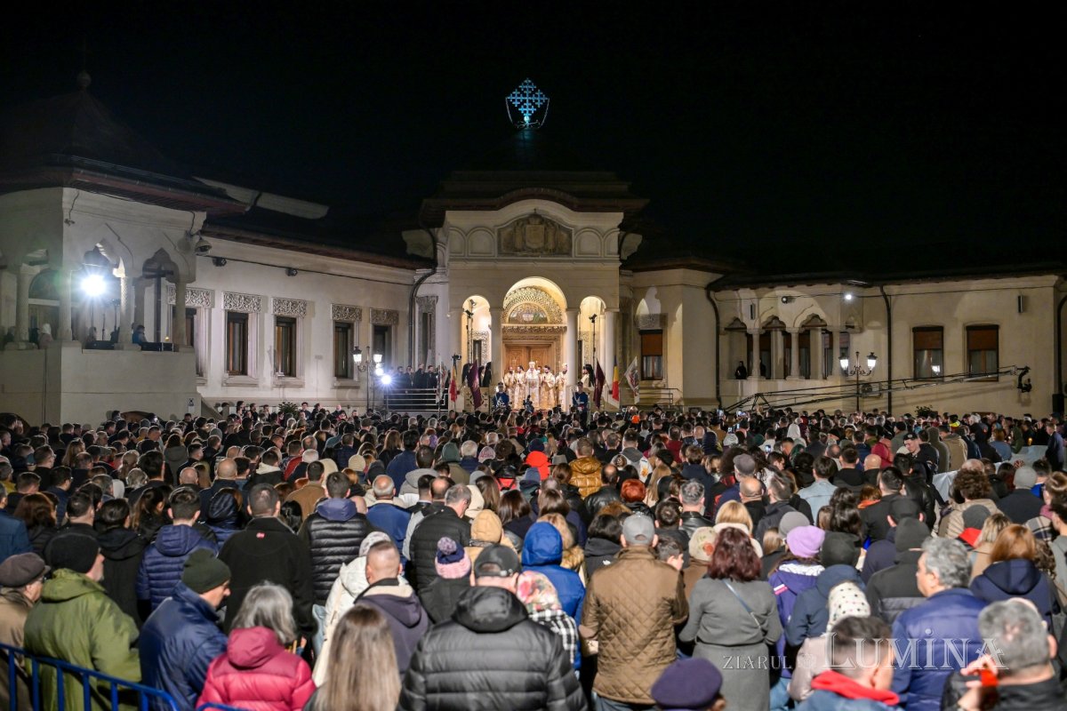 Precizări privind săvârșirea slujbelor liturgice dedicate sărbătorii Învierii Domnului și desfășurarea Procesiunii de Florii (4 aprilie 2026) 357291