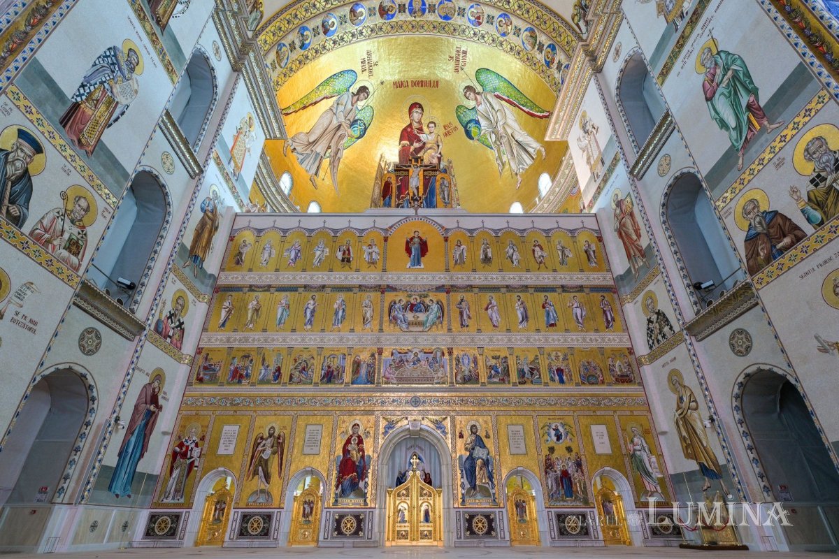 Sclipirile Luminii: Catedrala Națională din București 357820