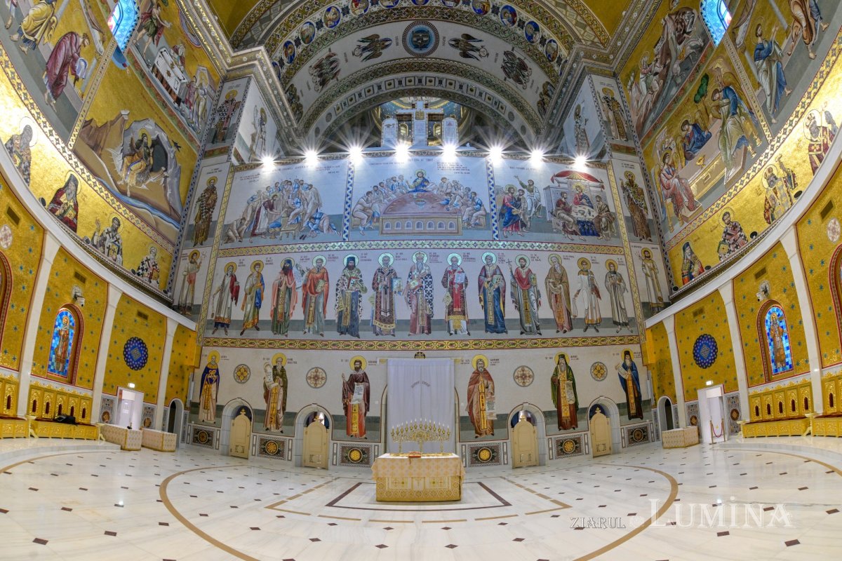 Sclipirile Luminii: Catedrala Națională din București 357821