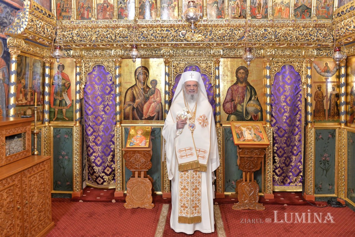 „Prezența lucrătoare a Duhului Sfânt vine în om prin rugăciune stăruitoare și prin post” 357907