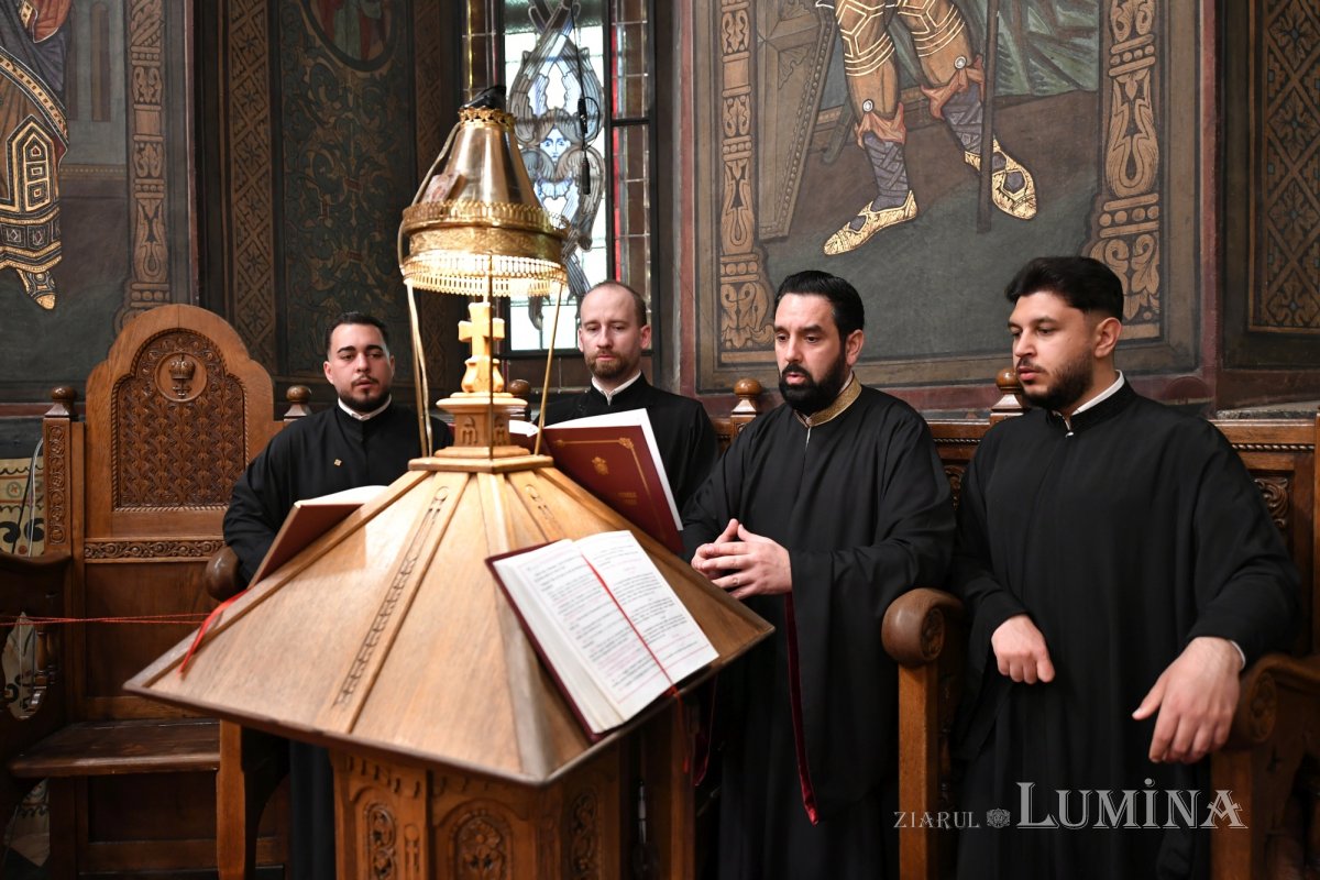 Denia Acatistului Bunei Vestiri la Catedrala Patriarhală 358459