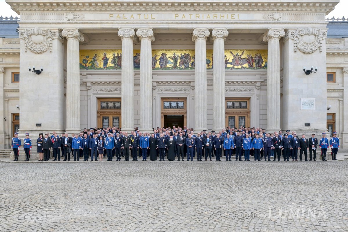 Eveniment aniversar al polițiștilor români la Palatul Patriarhiei 358366