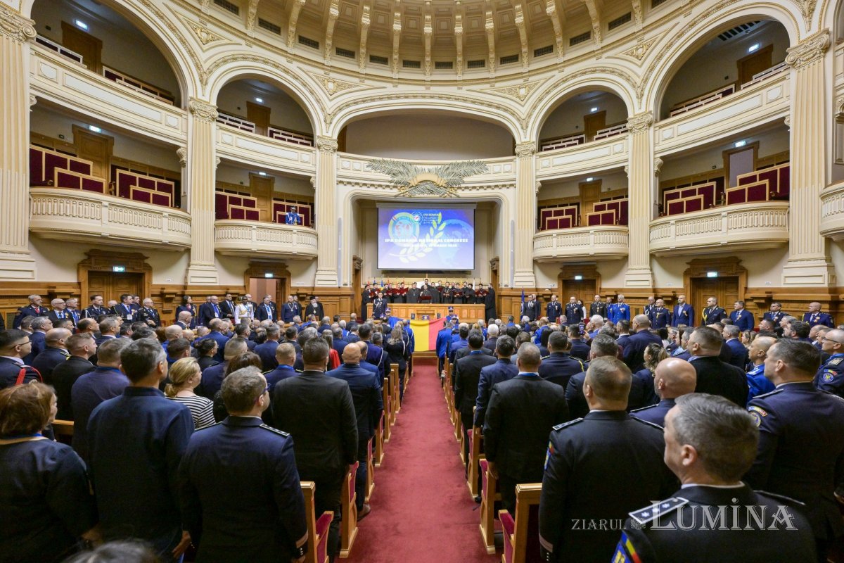 Eveniment aniversar al polițiștilor români la Palatul Patriarhiei 358371